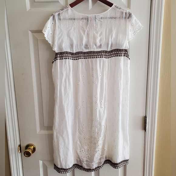 Johnny Was White DAISY EYELET DRESS Cap Sleeve Slip Keyhole Embroidery Size SMAL - Picture 7 of 9